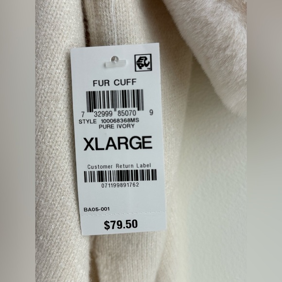 Alfani Women's Faux Fur Cuff Sleeve, Mock Neck Poncho Sweater, Size XL - Picture 7 of 11